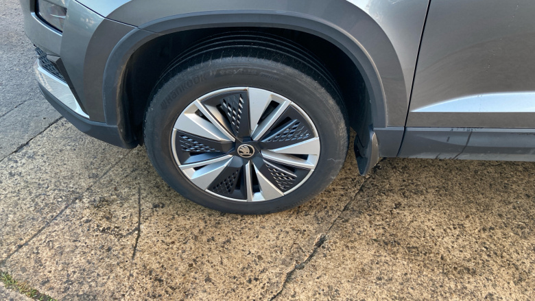 Skoda Karoq 1.0 TSI SE Drive 5dr Petrol Estate